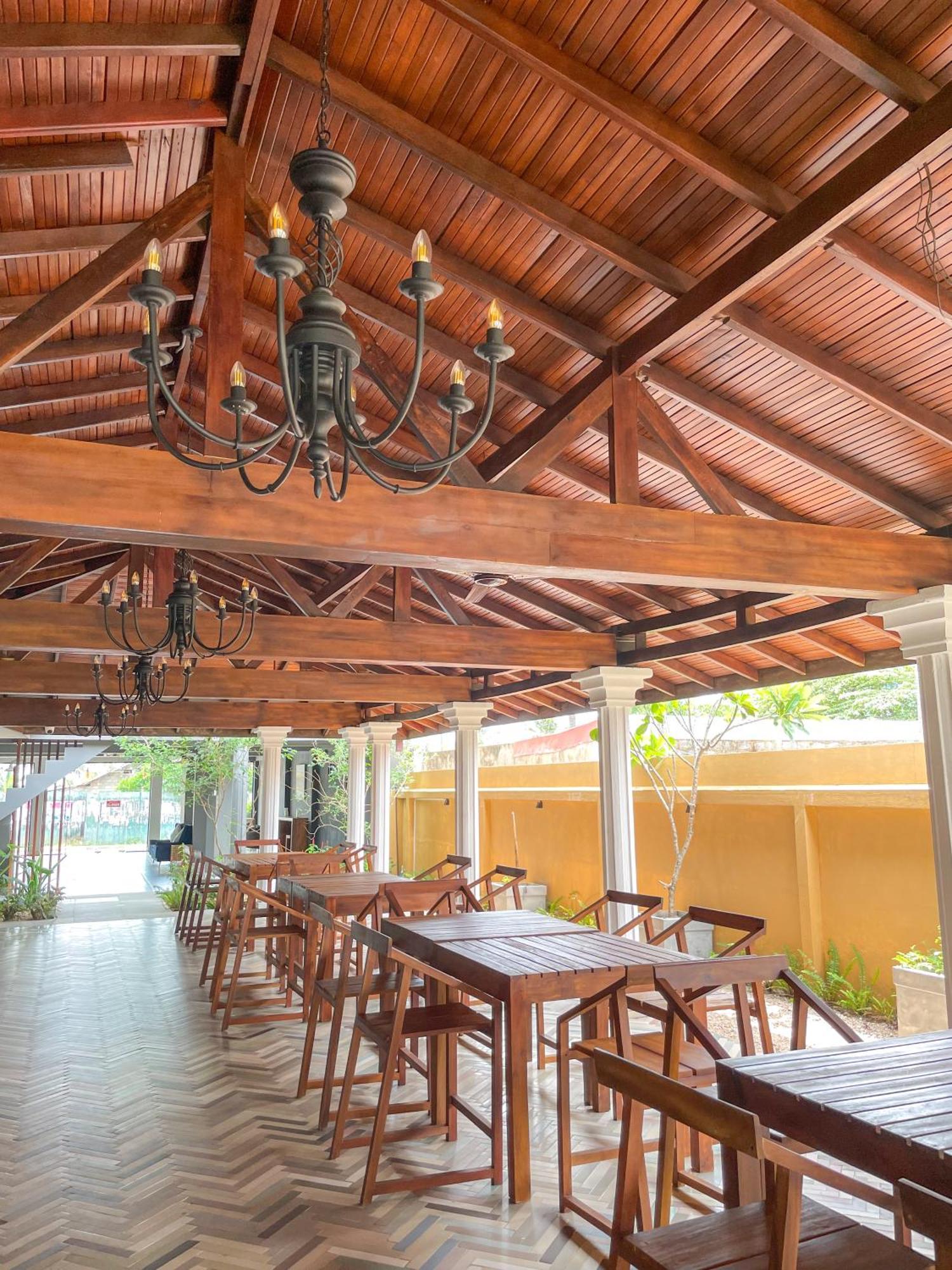 The Barns Villas And Restaurant Negombo Ngoại thất bức ảnh